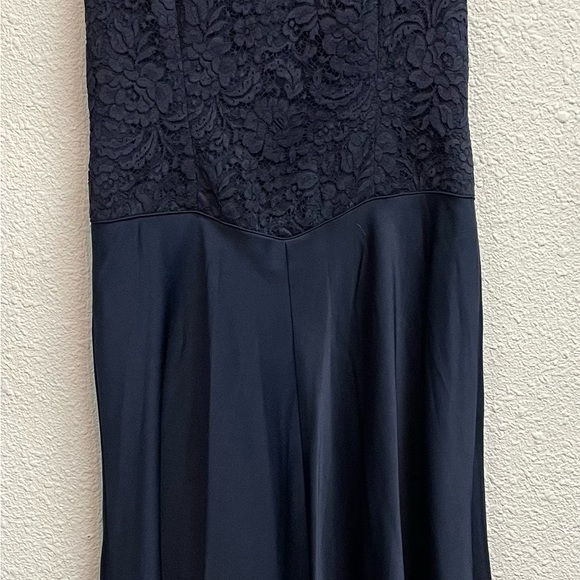 Gorgeous designer Frascara Beker Fashions made in Canada dress, navy blue, new - Picture 7 of 7